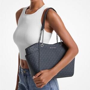 NWT Michael Kors Jet Set Large Signature Logo Shoulder tote bag navy blue